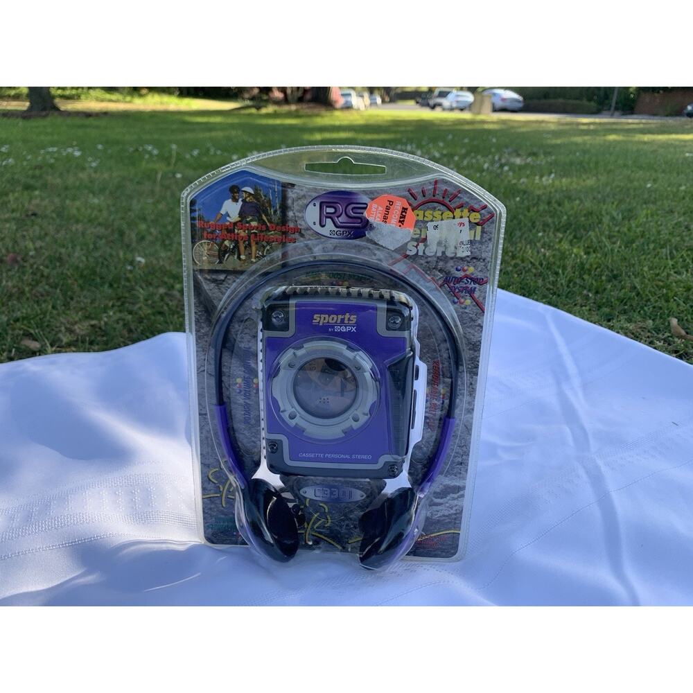 New Purple GPX Sports Cassette Player Headphones C3301 vtg 90's Factory Sealed